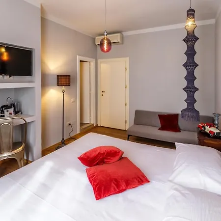 Aurora Boutique & Private 3*