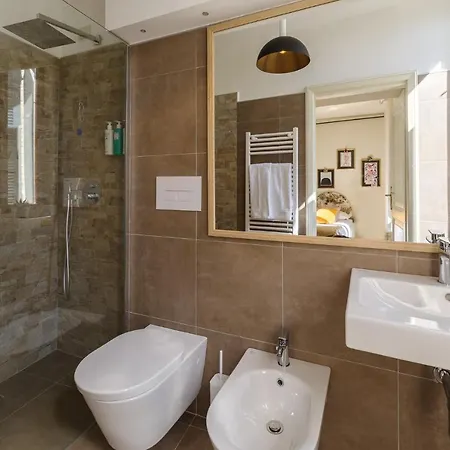 Hotel Aurora Boutique & Private 3*