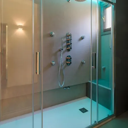 Aurora Boutique & Private Hotel 3*