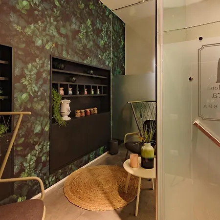 Hotel Aurora Boutique & Private 3*