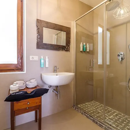 Aurora Boutique & Private Hotel 3*